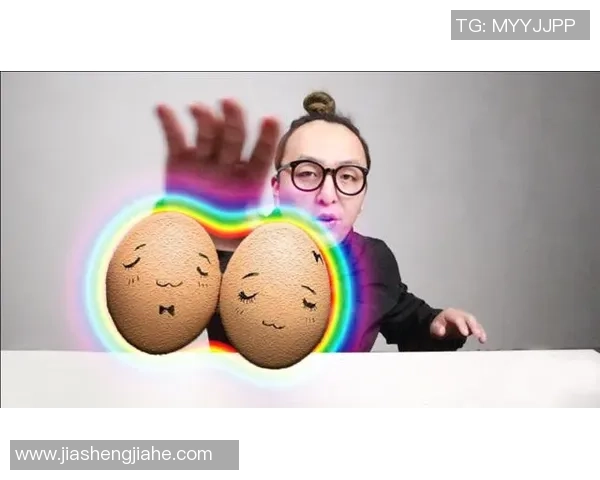 美女盲猜足球明星挑战赛谁能准确识别这些绿茵场上的传奇人物